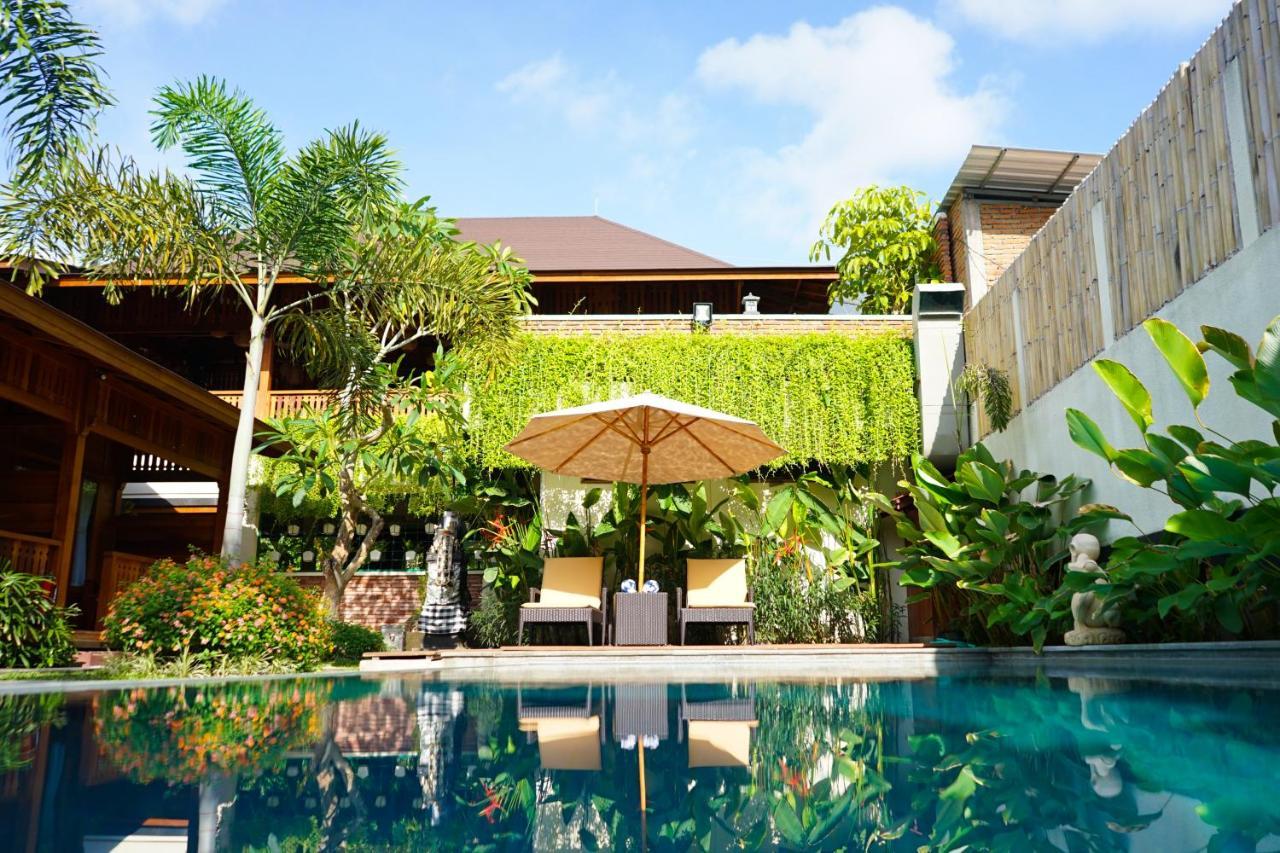 La'Villaris Hotel & Resto Kuta  Екстериор снимка