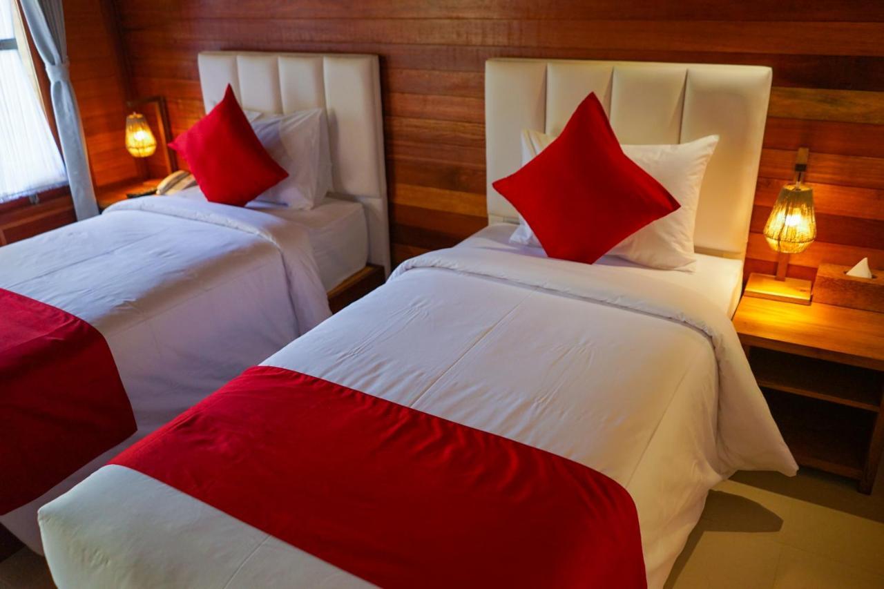 La'Villaris Hotel & Resto Kuta  Екстериор снимка